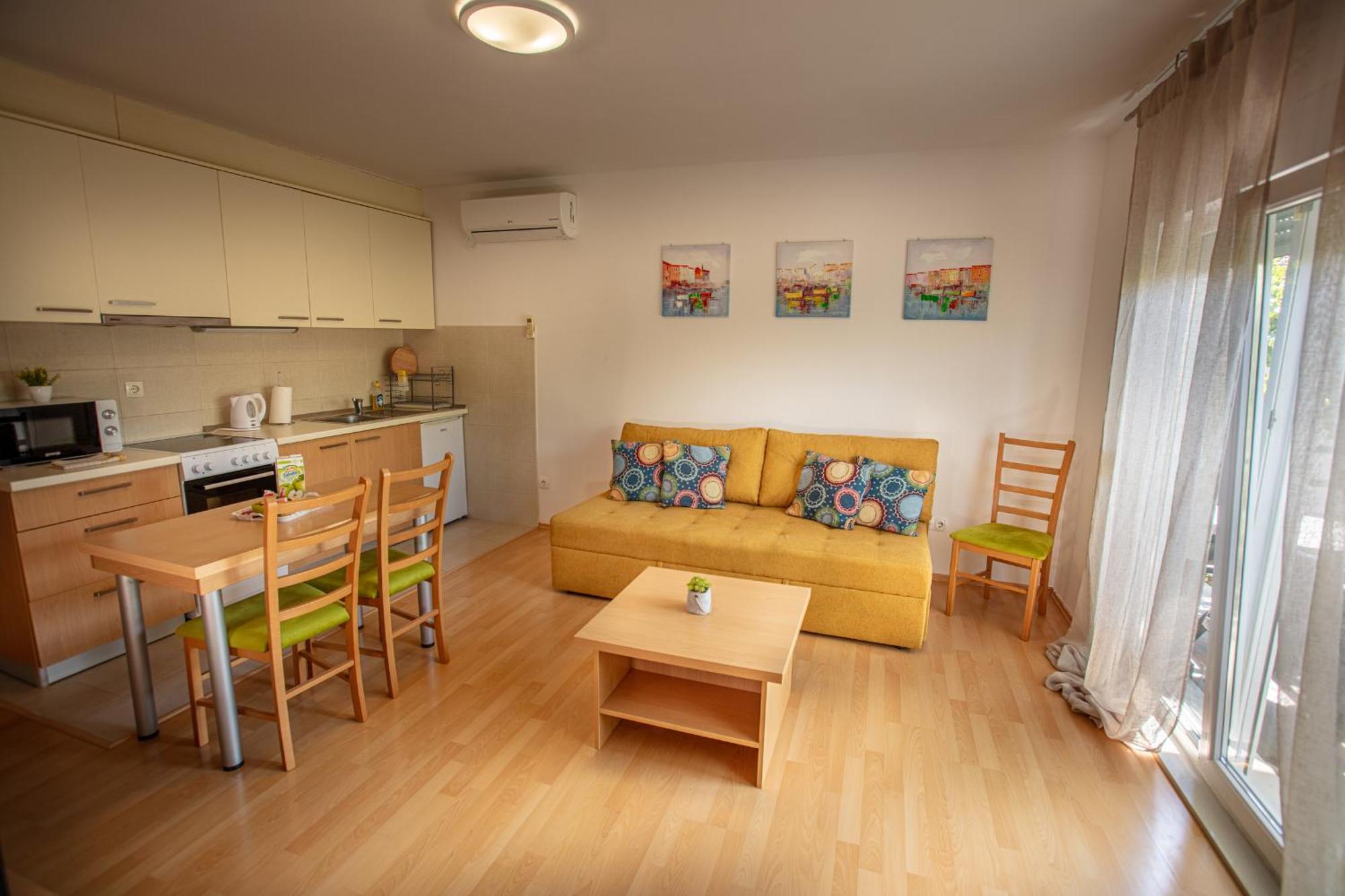 Pure Sky Apartments - With Pool 모스타르 외부 사진